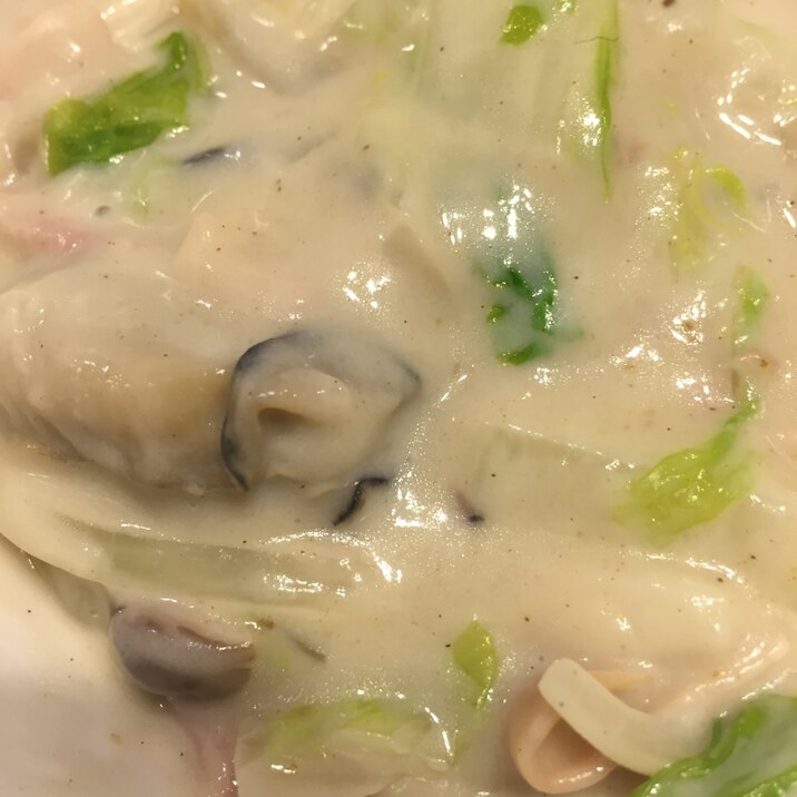 牡蠣のクリームシチュー